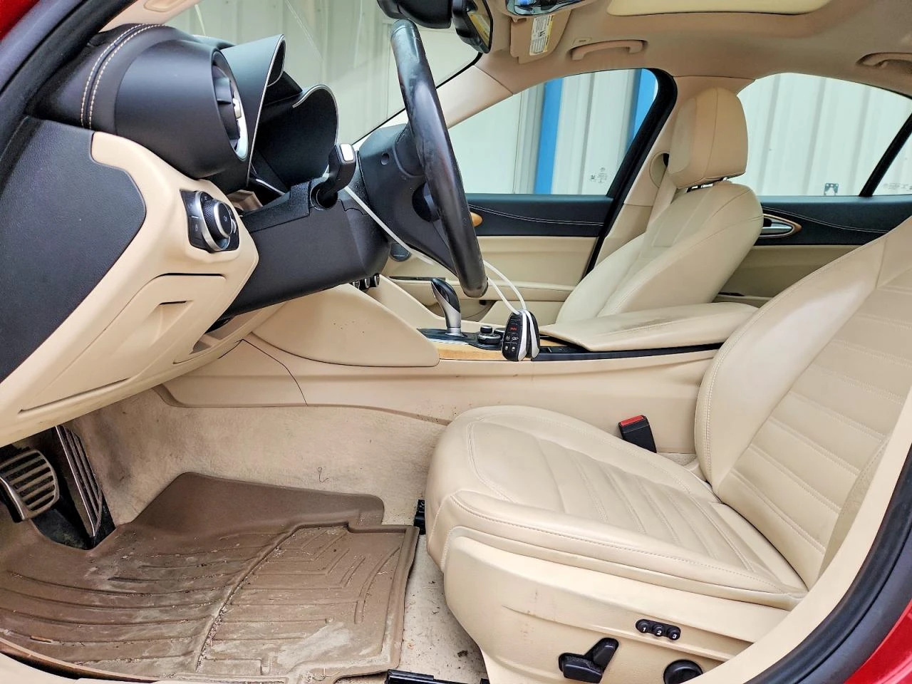 Alfa Romeo Giulia 2.0l Ti, снимка 7 - Автомобили и джипове - 54241458