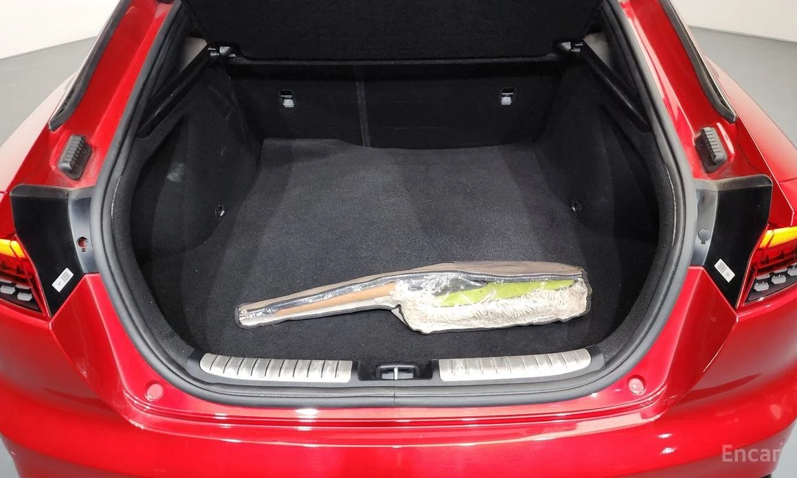 Kia Stinger 3.3* GT MASTERS* AMBIENTS* �������* �����* ������ | Mobile.bg � ����������� 7