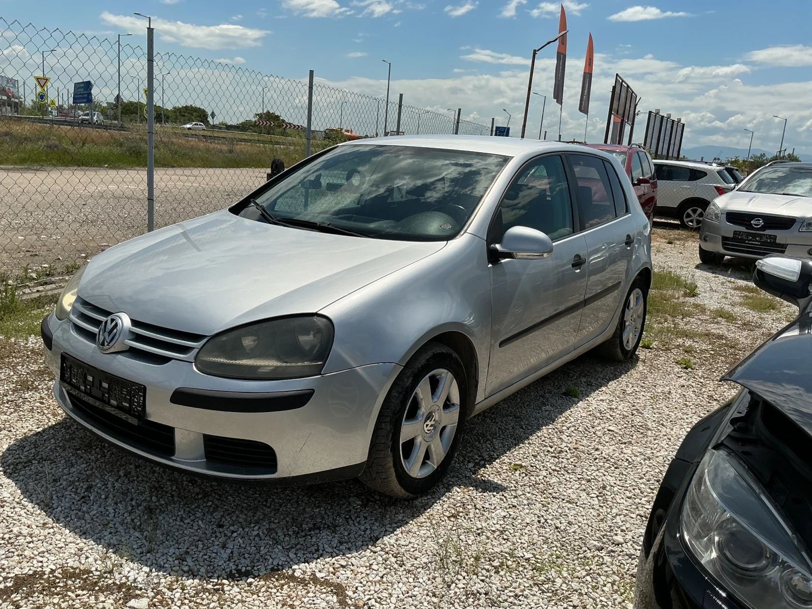 VW Golf 1.9tdi 105кс, снимка 6 - Автомобили и джипове - 54667186