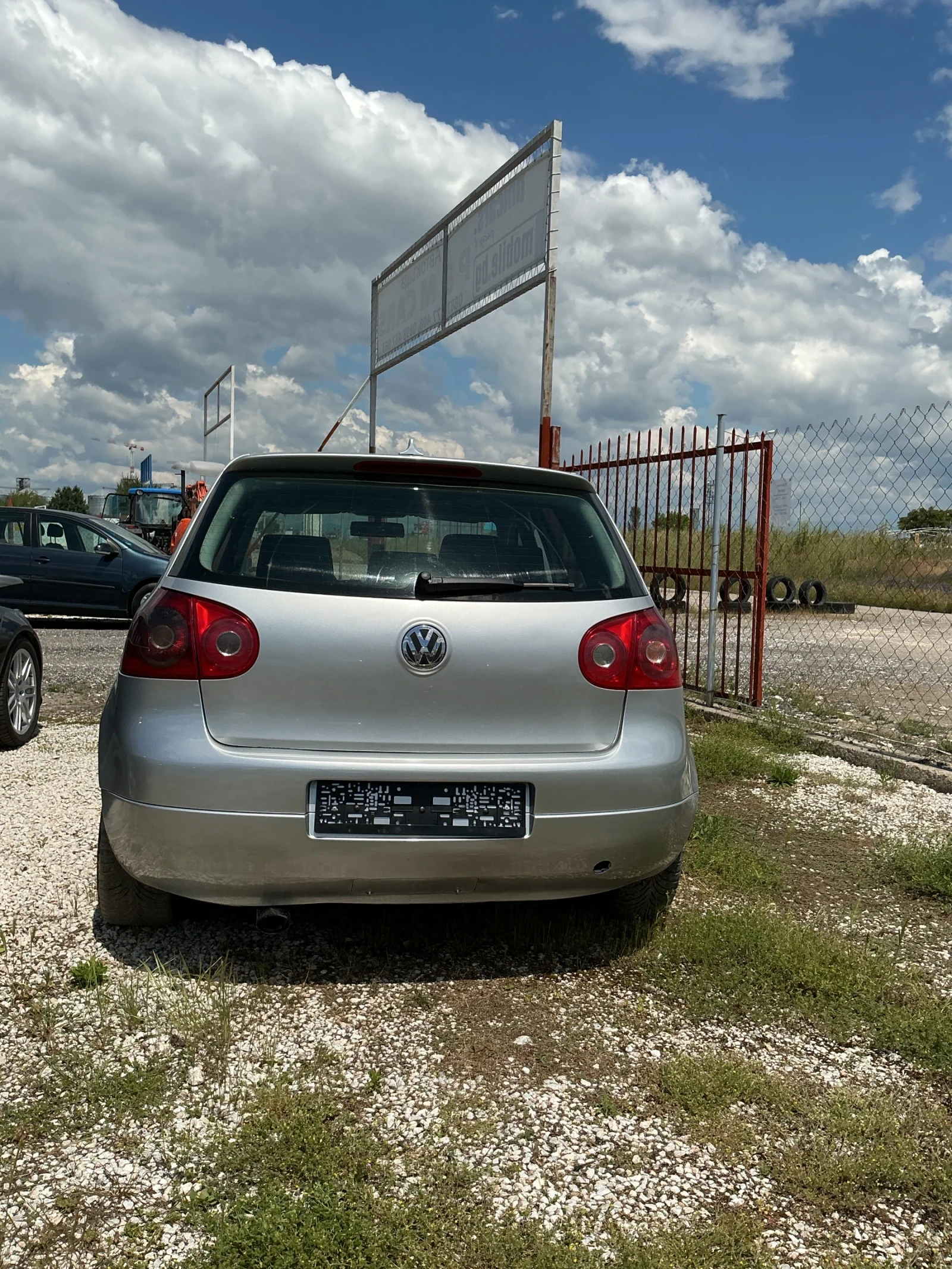 VW Golf 1.9tdi 105кс, снимка 4 - Автомобили и джипове - 54667186