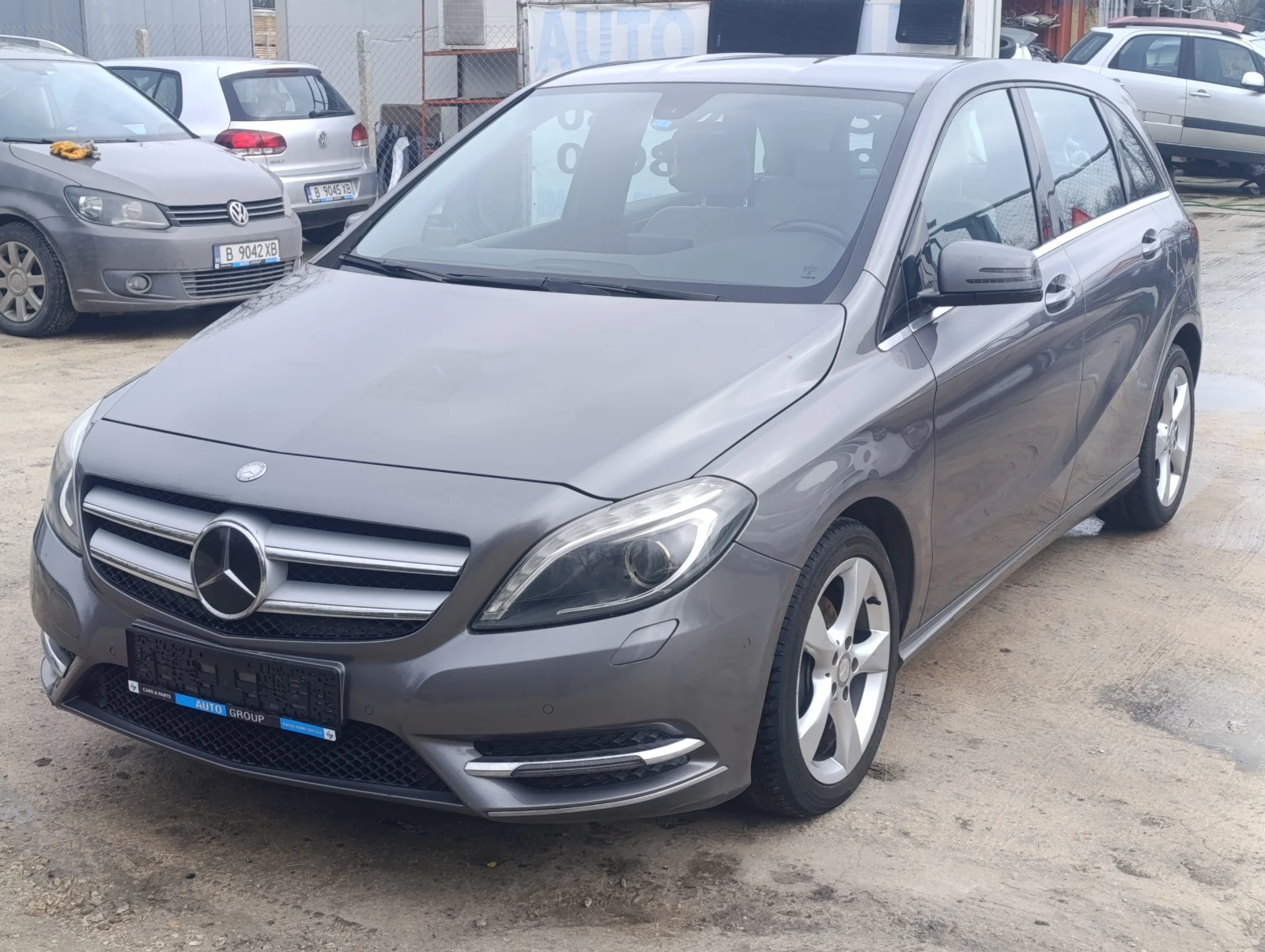 Mercedes-Benz B 200 W246, снимка 4 - Автомобили и джипове - 54952207