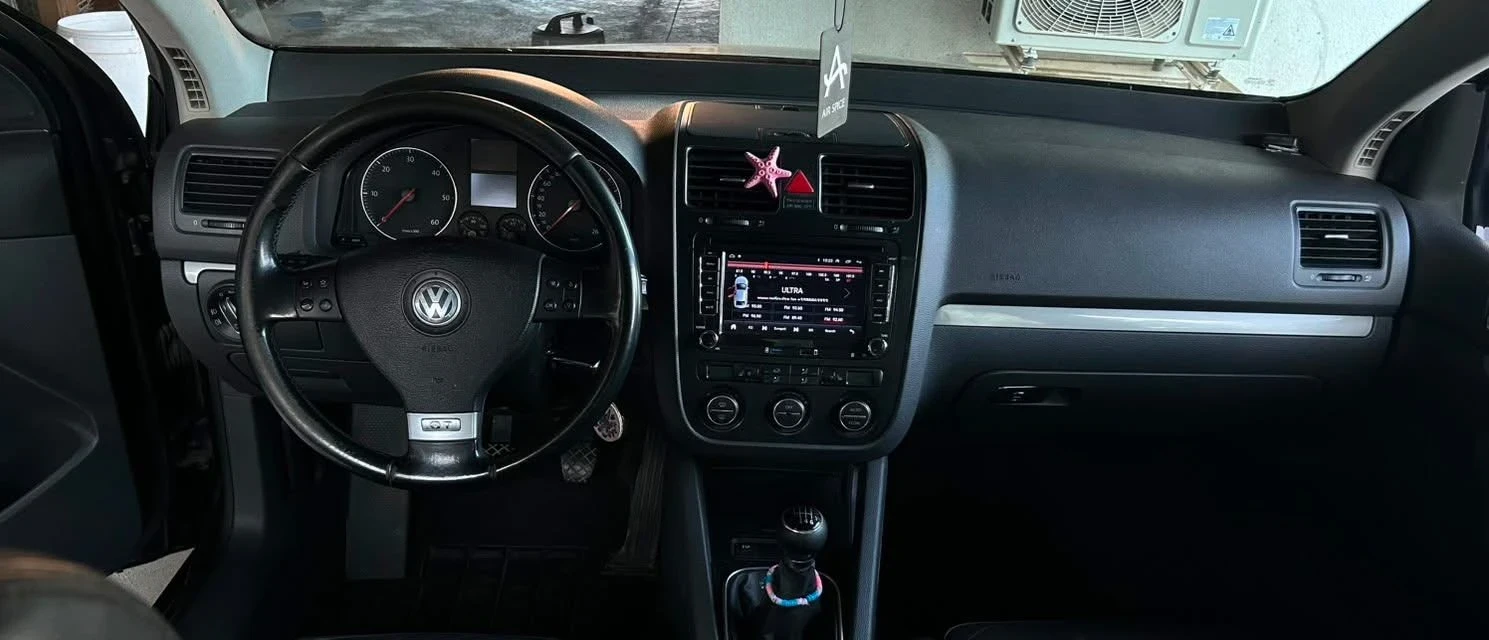 VW Golf, снимка 9 - Автомобили и джипове - 55558704