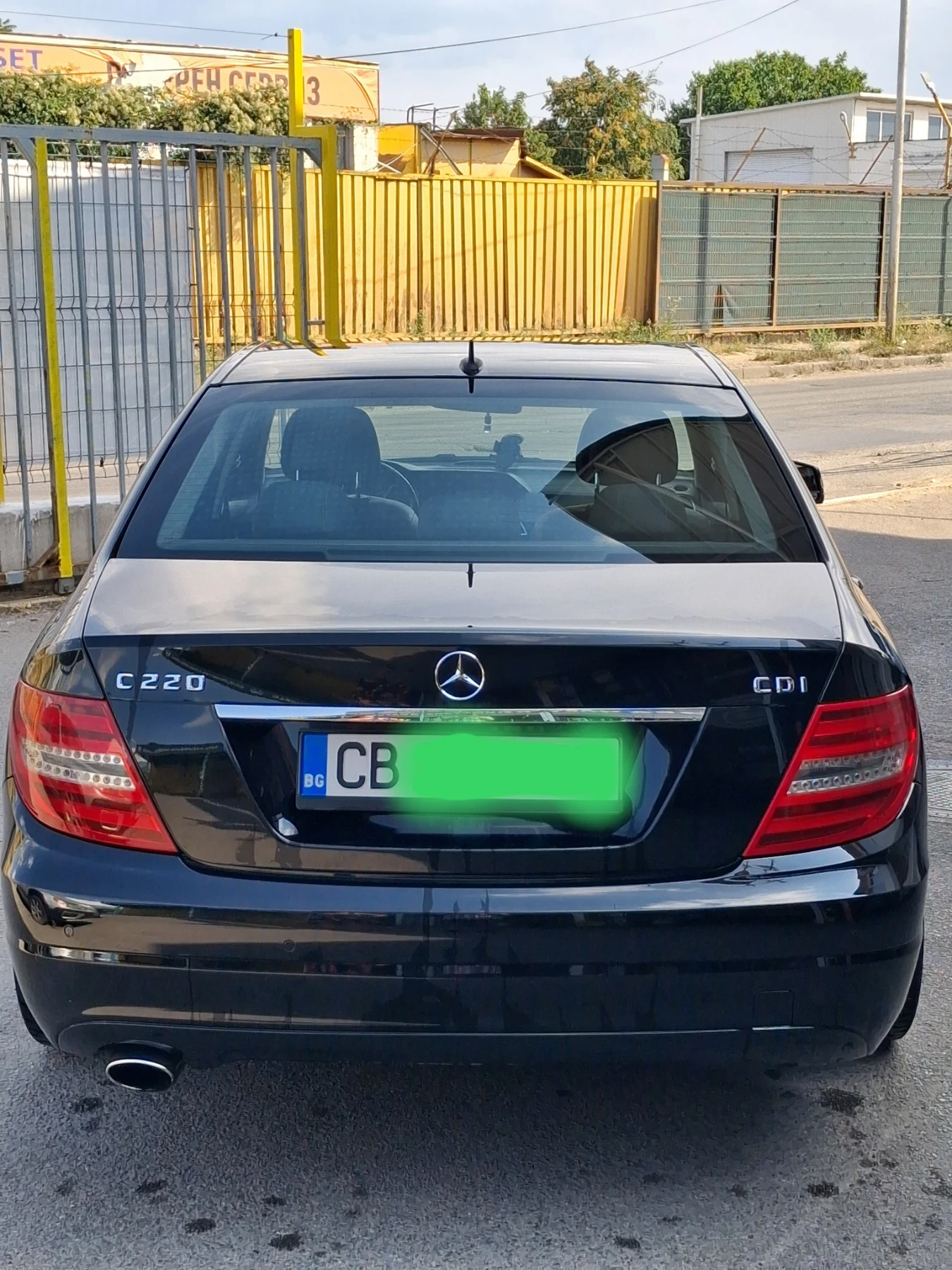 Mercedes-Benz C 220, снимка 15 - Автомобили и джипове - 55656241