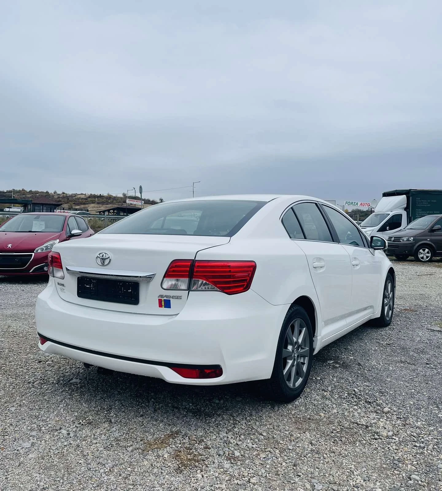 Toyota Avensis 2.0D-4D-125k.c. | Mobile.bg � ����������� 7
