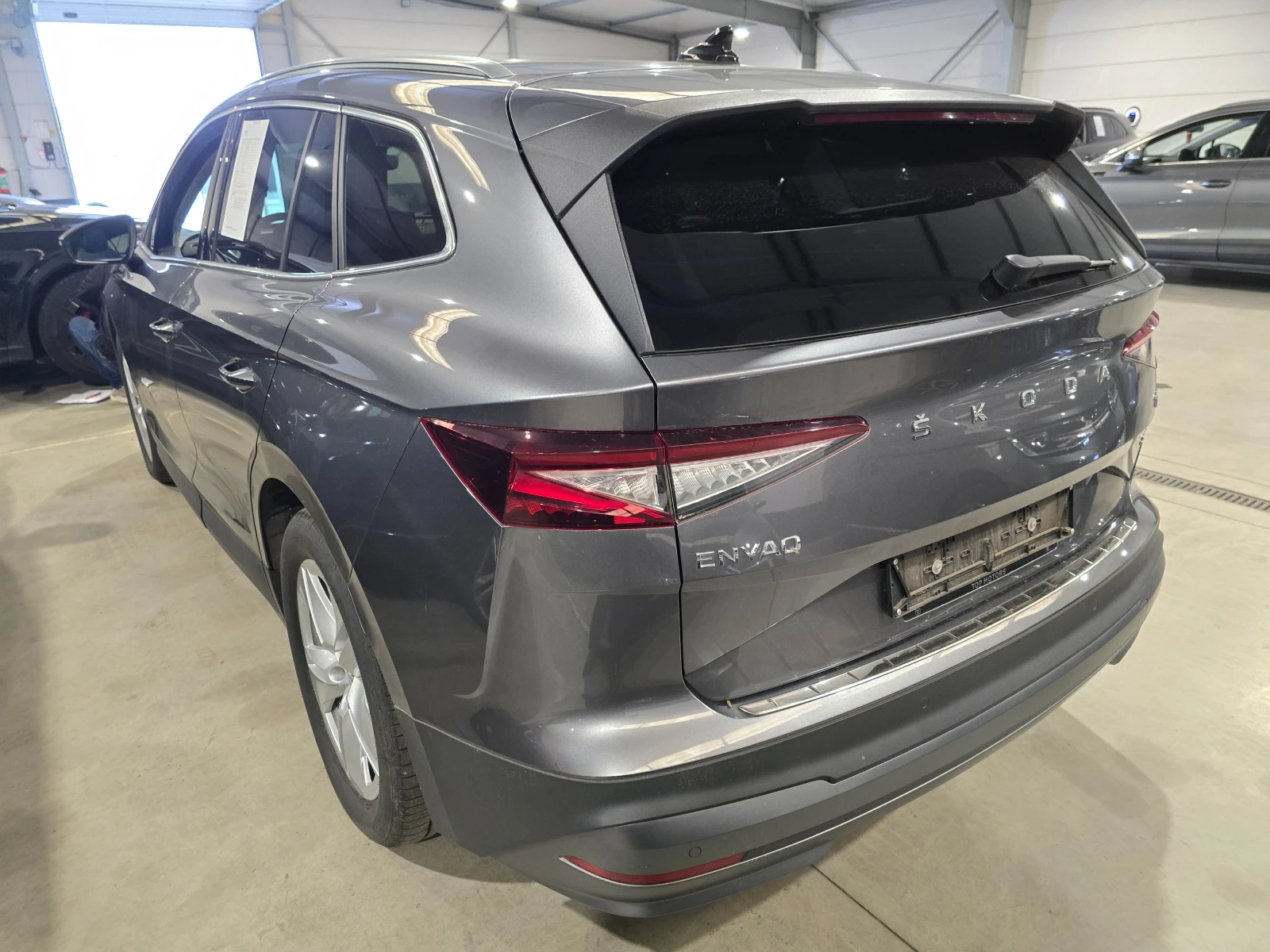 Skoda Enyaq 80 LED Ambient Navi, снимка 4 - Автомобили и джипове - 56724627