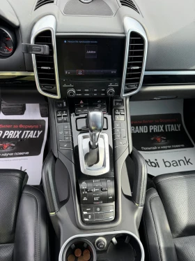 Porsche Cayenne 3.0D* FULL * BOSE* ЛИЗИН* РЕГИСТРИРАН * ОБСЛУЖЕН* , снимка 11