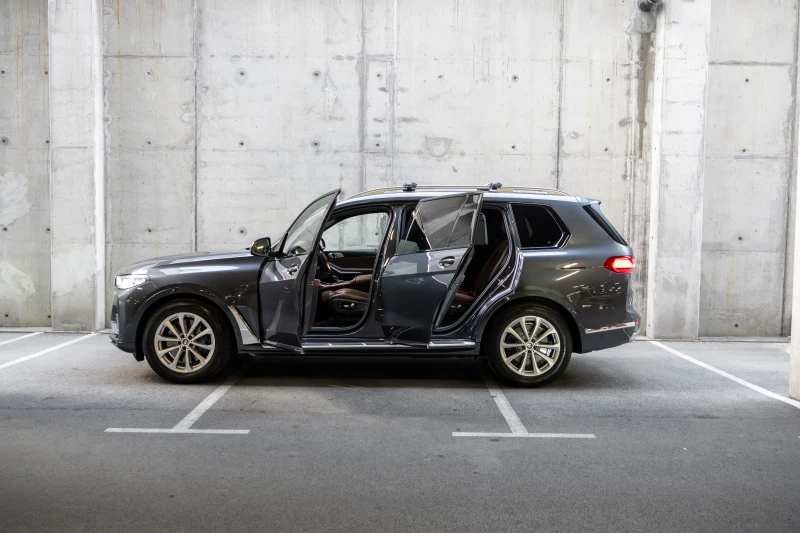 BMW X7 НАЛИЧЕН xDrive30d, снимка 3 - Автомобили и джипове - 52052253