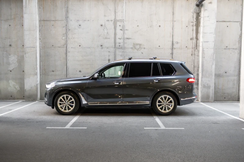 BMW X7 НАЛИЧЕН xDrive30d, снимка 2 - Автомобили и джипове - 52052253