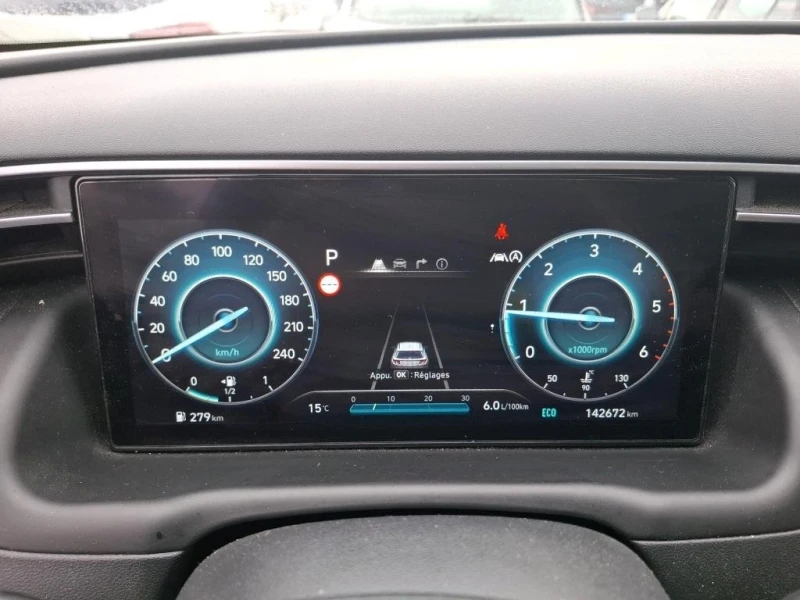 Hyundai Tucson  Business, снимка 9 - Автомобили и джипове - 52534815