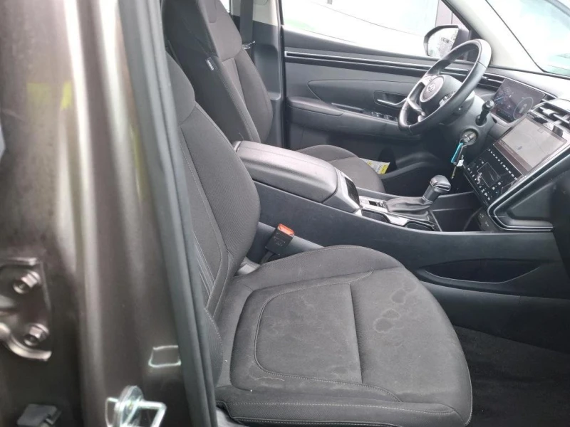 Hyundai Tucson  Business, снимка 6 - Автомобили и джипове - 52534815