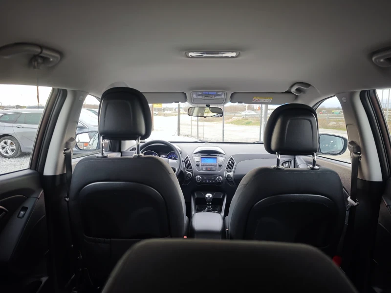Hyundai IX35 1.6i 16v , снимка 10 - Автомобили и джипове - 52974804