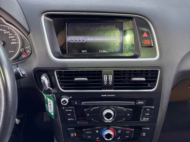 Audi Q5 * 2.0T Komfort * CARFAX * БЕЗ ПЪРВОНАЧАЛНА ВНОСКА, снимка 9 - Автомобили и джипове - 53181699