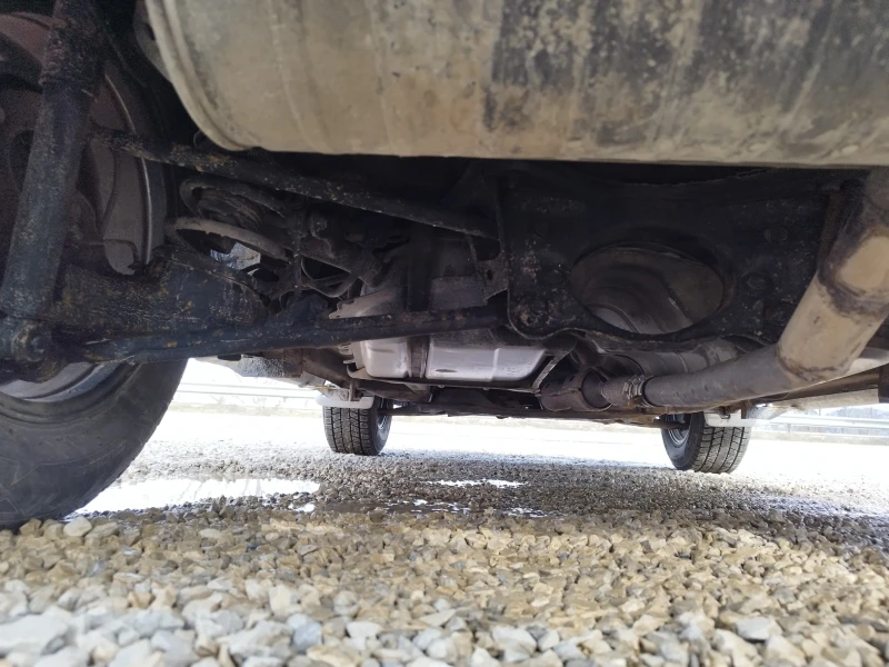 Toyota Rav4 1, 8с 4х4, снимка 15 - Автомобили и джипове - 53262663