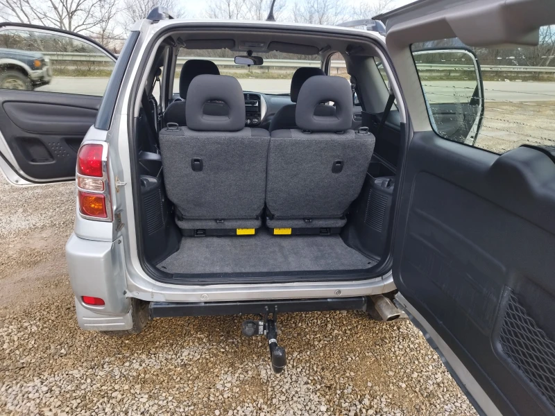 Toyota Rav4 1, 8с 4х4, снимка 11 - Автомобили и джипове - 53262663