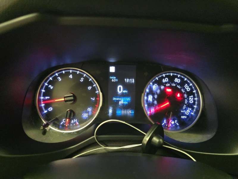 Toyota Rav4, снимка 12 - Автомобили и джипове - 53404213