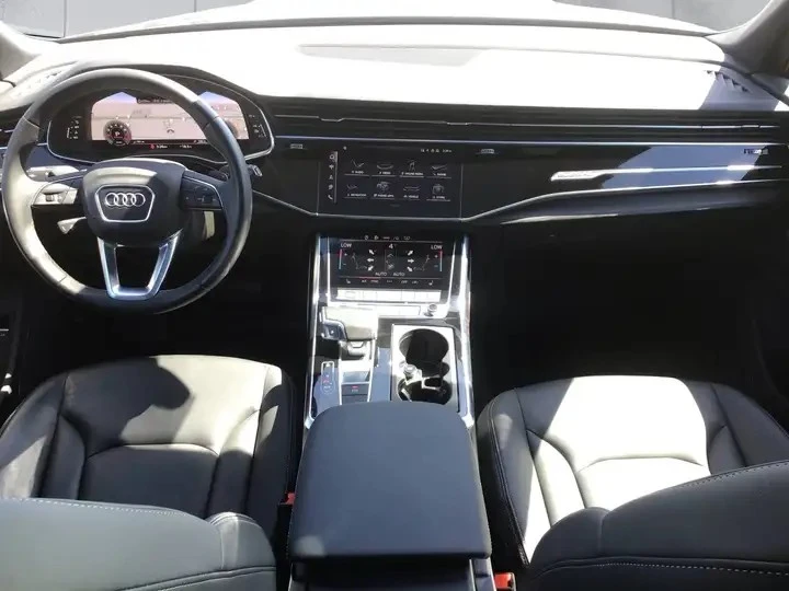 Audi Q7 Automatic, снимка 16 - Автомобили и джипове - 56004341