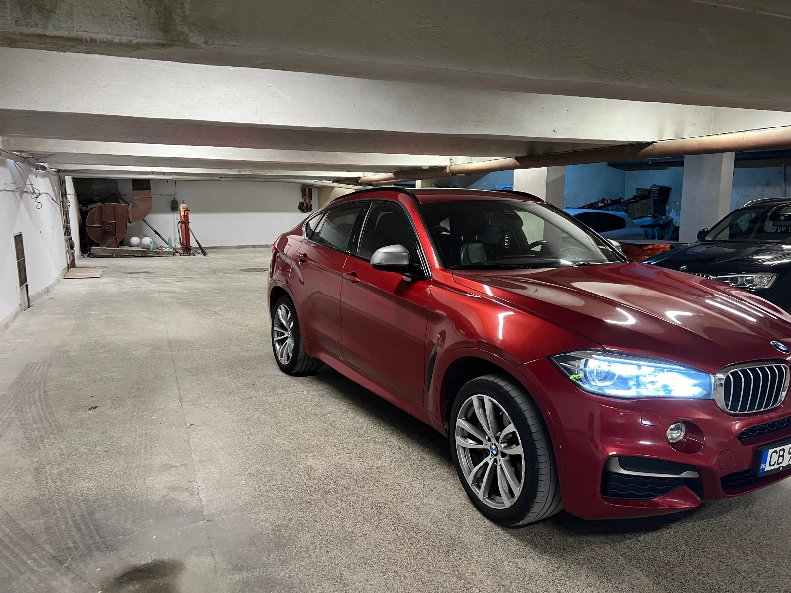BMW X6 М50d - изображение 2