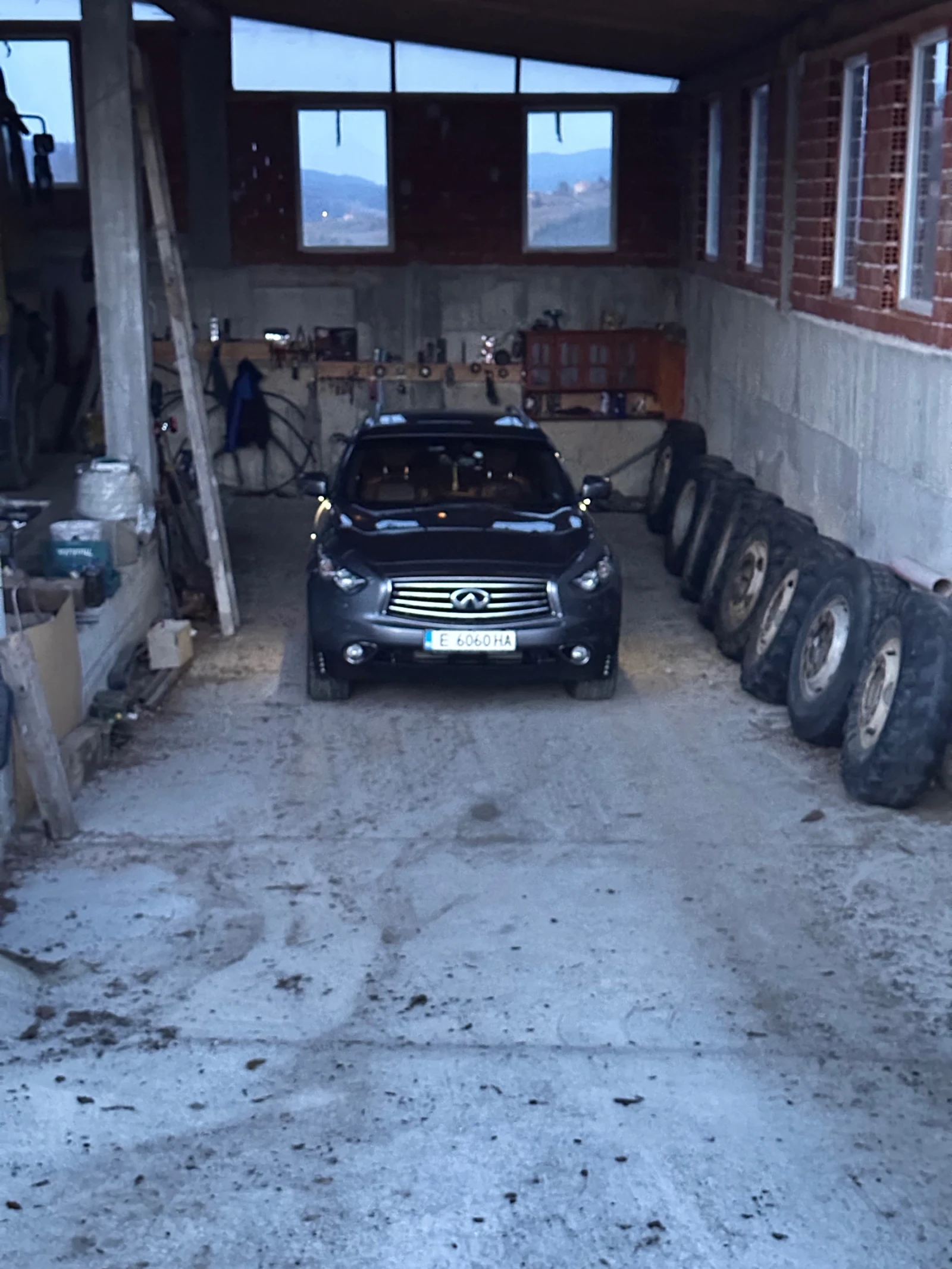 Infiniti QX70 Qx70S Premium  - изображение 4
