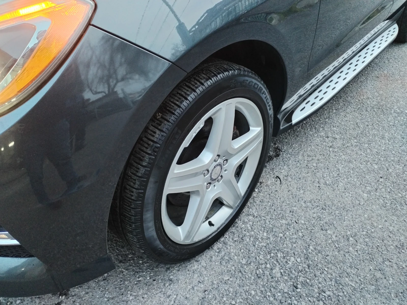 Mercedes-Benz ML 350 4 MATIC, BLUETEC, AMG PACK, HARMAN, черен таван, д, снимка 6 - Автомобили и джипове - 53879116