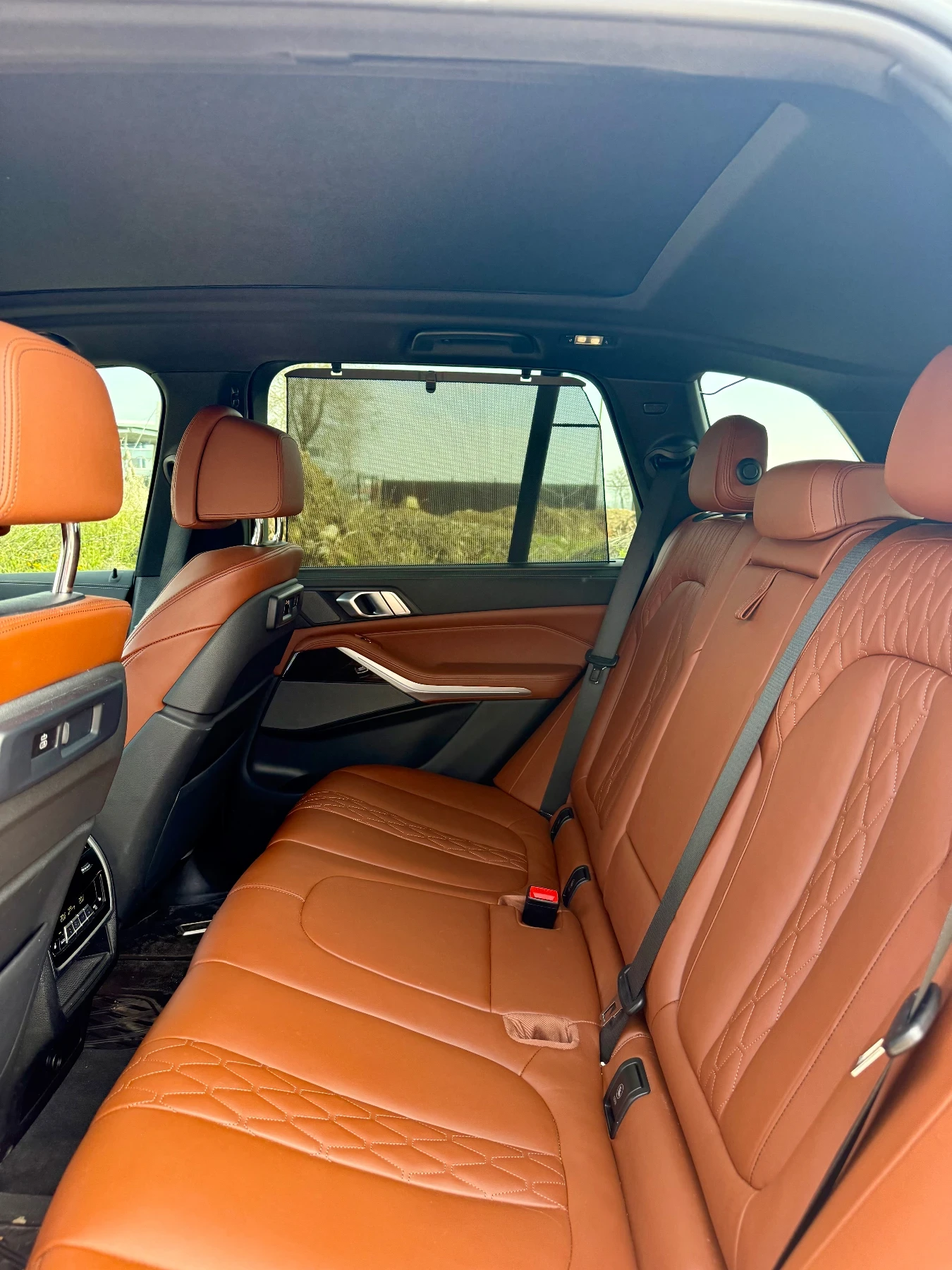 BMW X5 40iX INDIVIDUAL * Обдухване * H/K * 360 * Вакуум , снимка 11 - Автомобили и джипове - 53971996