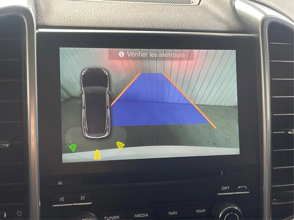 Porsche Cayenne AWD* АвтоКредит* (Цена до БГ) , снимка 16 - Автомобили и джипове - 54089291