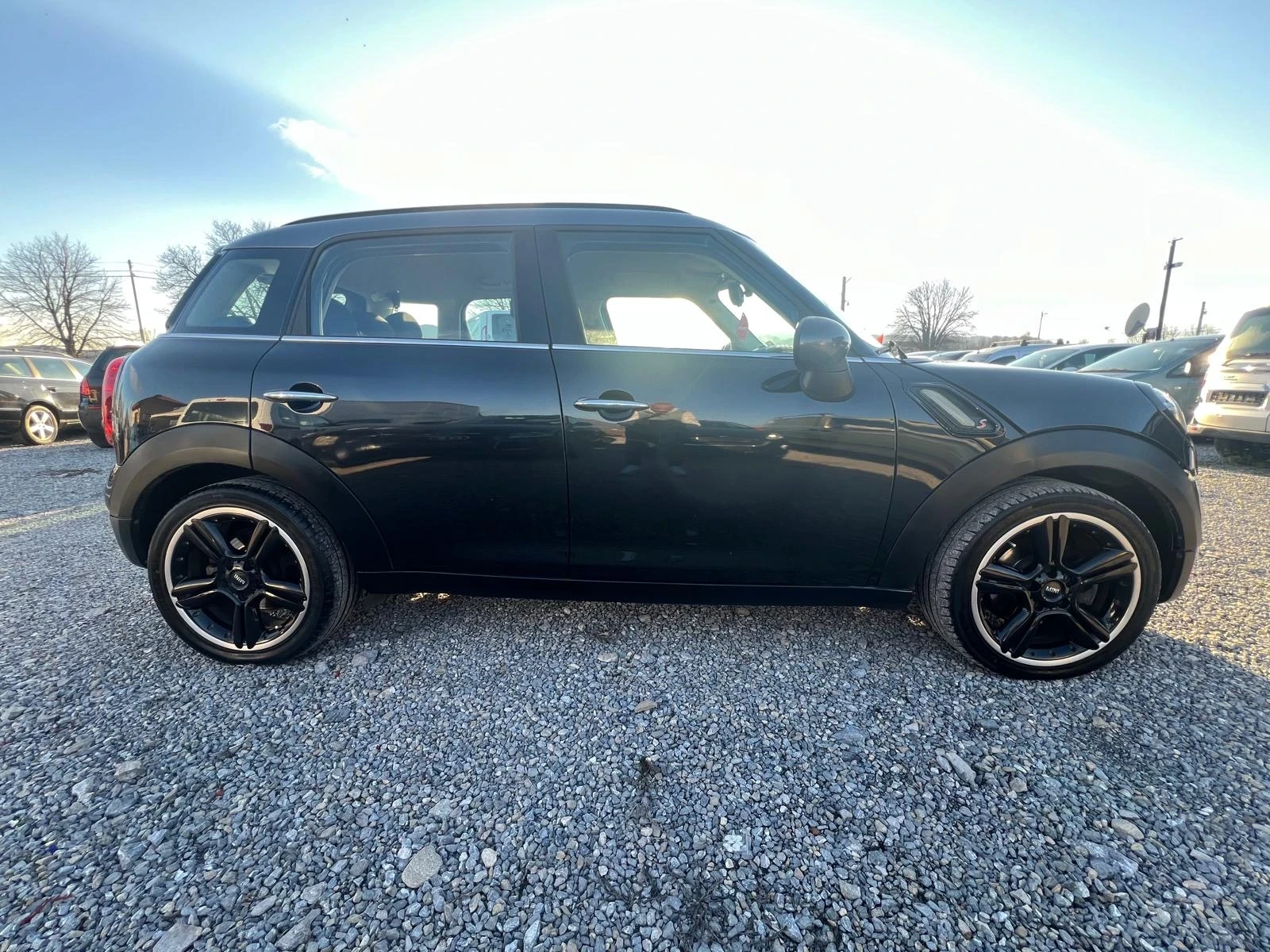 Mini Countryman 2.0 143 hp, снимка 3 - Автомобили и джипове - 54318603