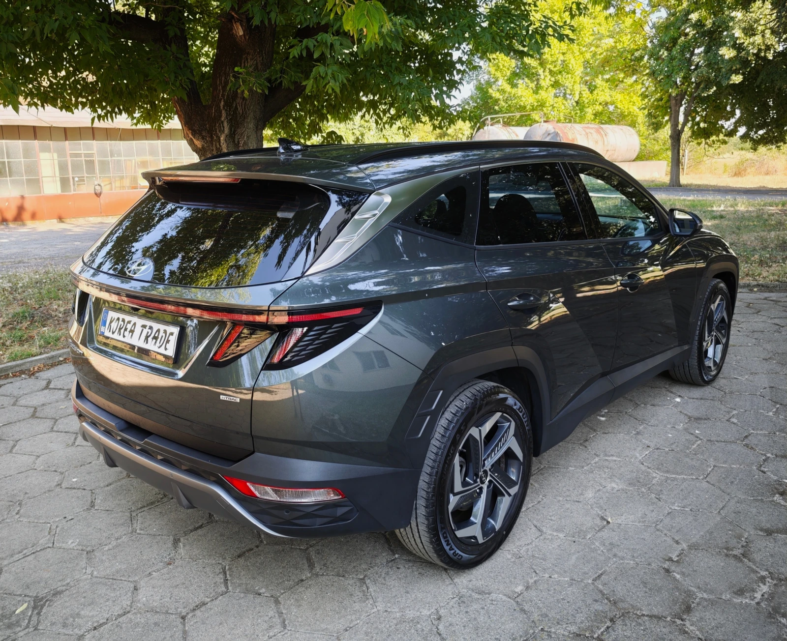 Hyundai Tucson 2.0 CRDI 4x4, снимка 4 - Автомобили и джипове - 55292643