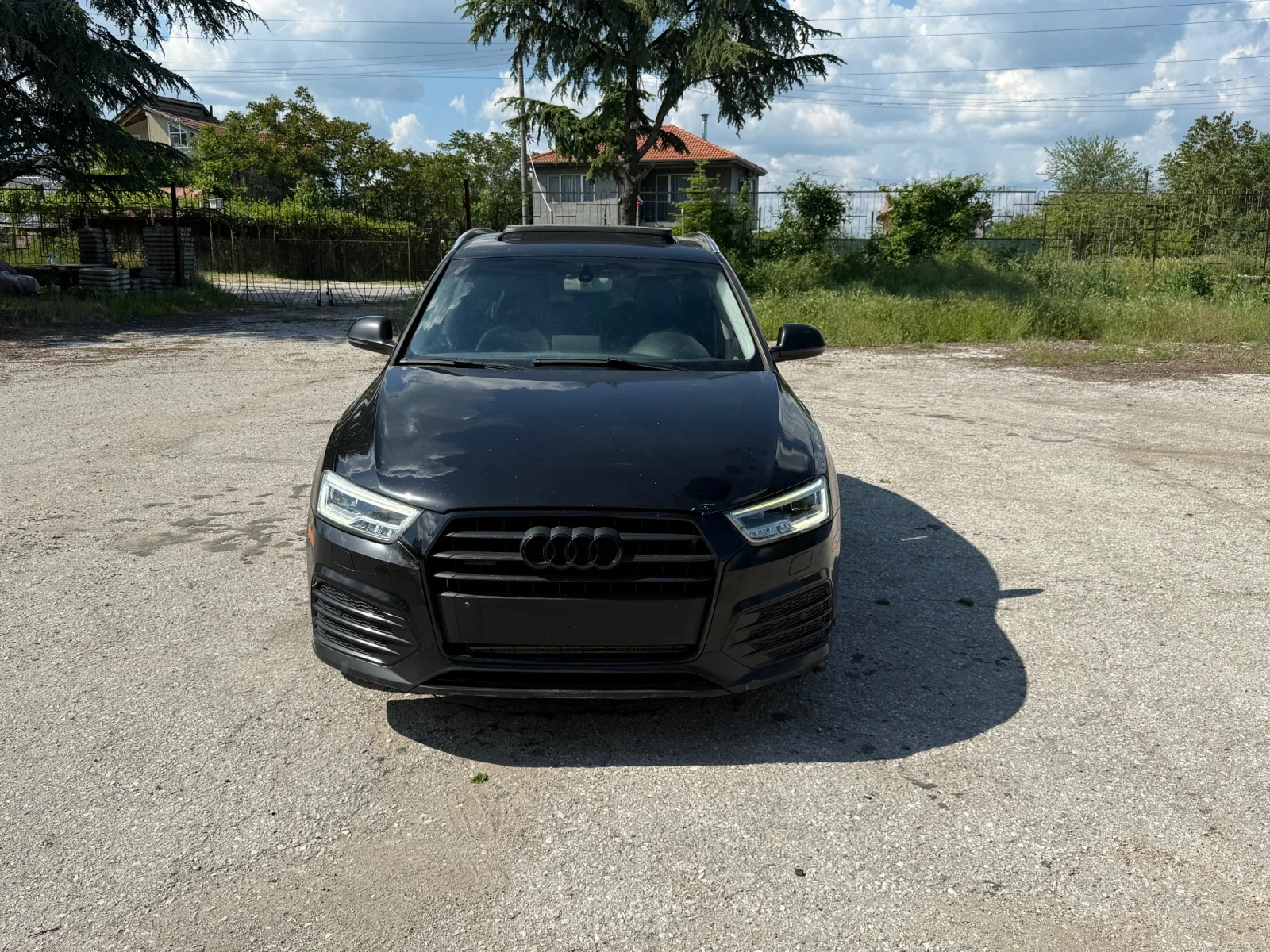 Audi Q3 2.0TFSI 4x4 TI изпълнение , снимка 2 - Автомобили и джипове - 54692669