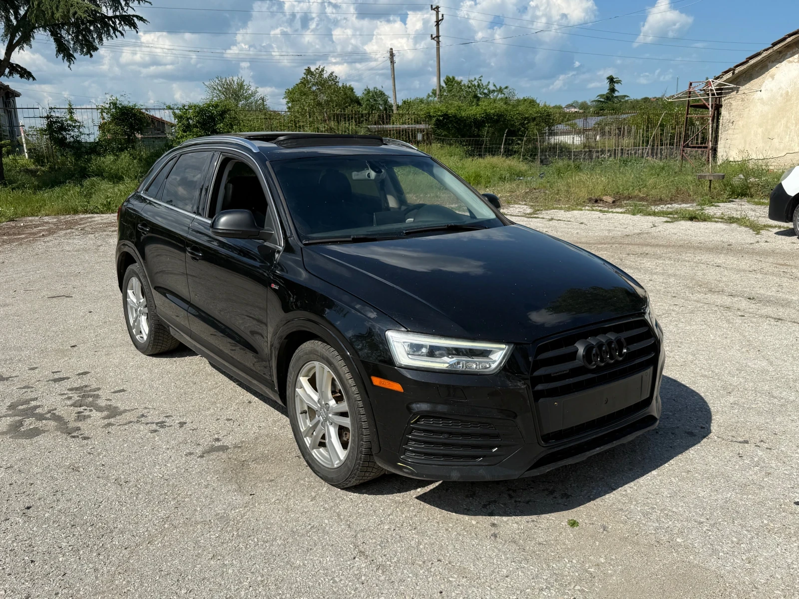 Audi Q3 2.0TFSI 4x4 TI изпълнение 