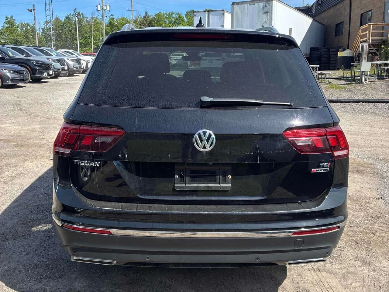 VW Tiguan Highline/CARFAX/Подгрев/Пано/КЛИП/ФИНАНСИРАНЕ, снимка 5 - Автомобили и джипове - 54769494