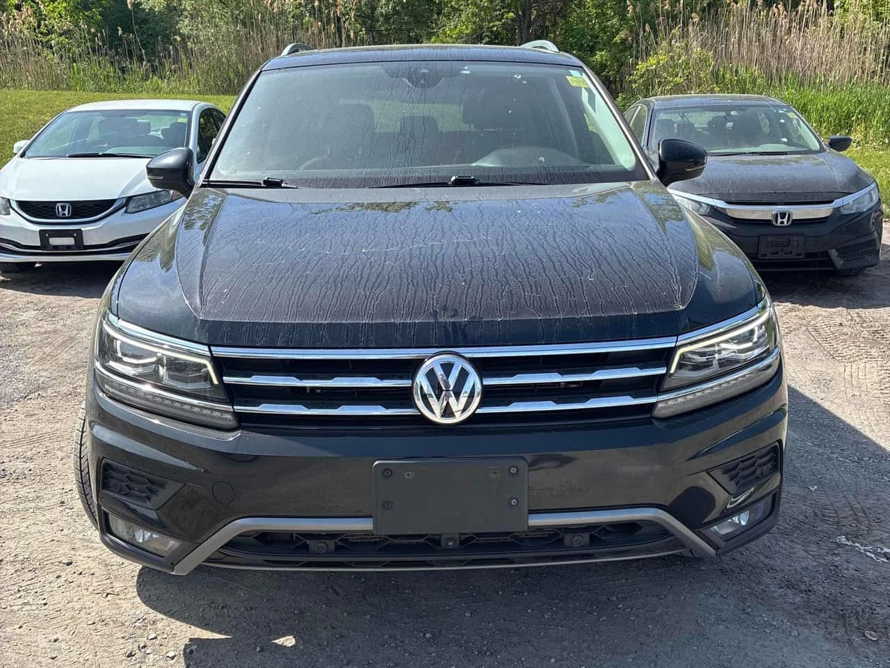 VW Tiguan Highline/CARFAX/Подгрев/Пано/КЛИП/ФИНАНСИРАНЕ, снимка 2 - Автомобили и джипове - 54769494