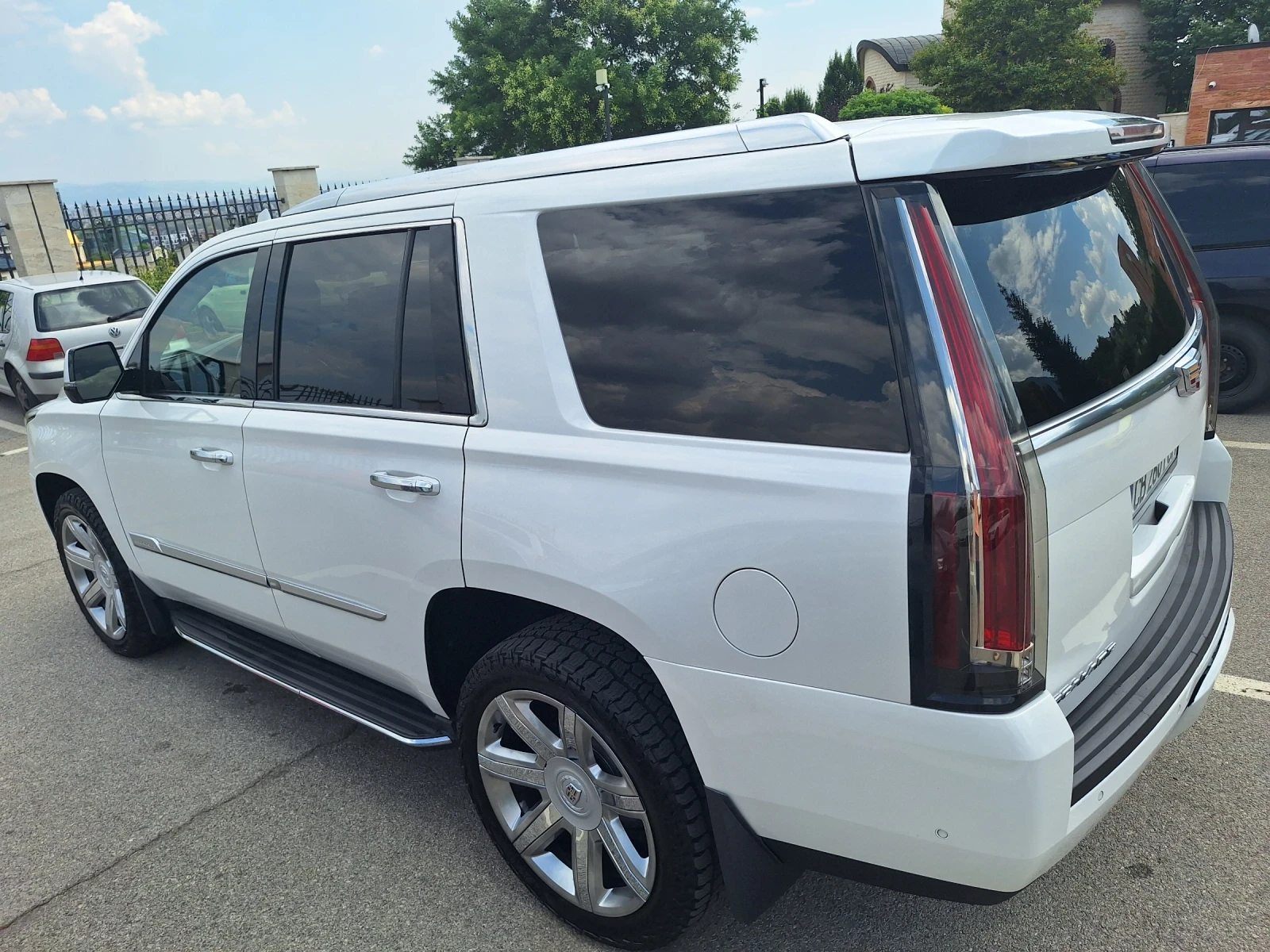 Cadillac Escalade 8ск. Luxury 148000км., снимка 4 - Автомобили и джипове - 55596893