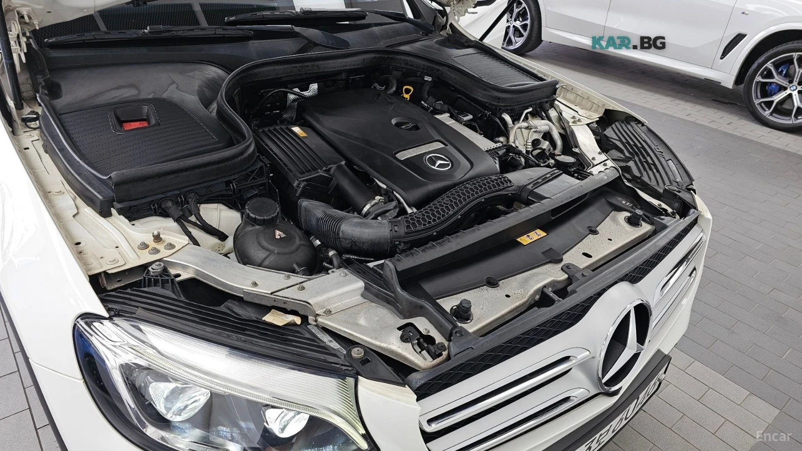Mercedes-Benz GLC 300 4MATIC* AMG-LINE* BURMESTER* 360* ПАНО* ХЕДЪП* , снимка 17 - Автомобили и джипове - 55725054