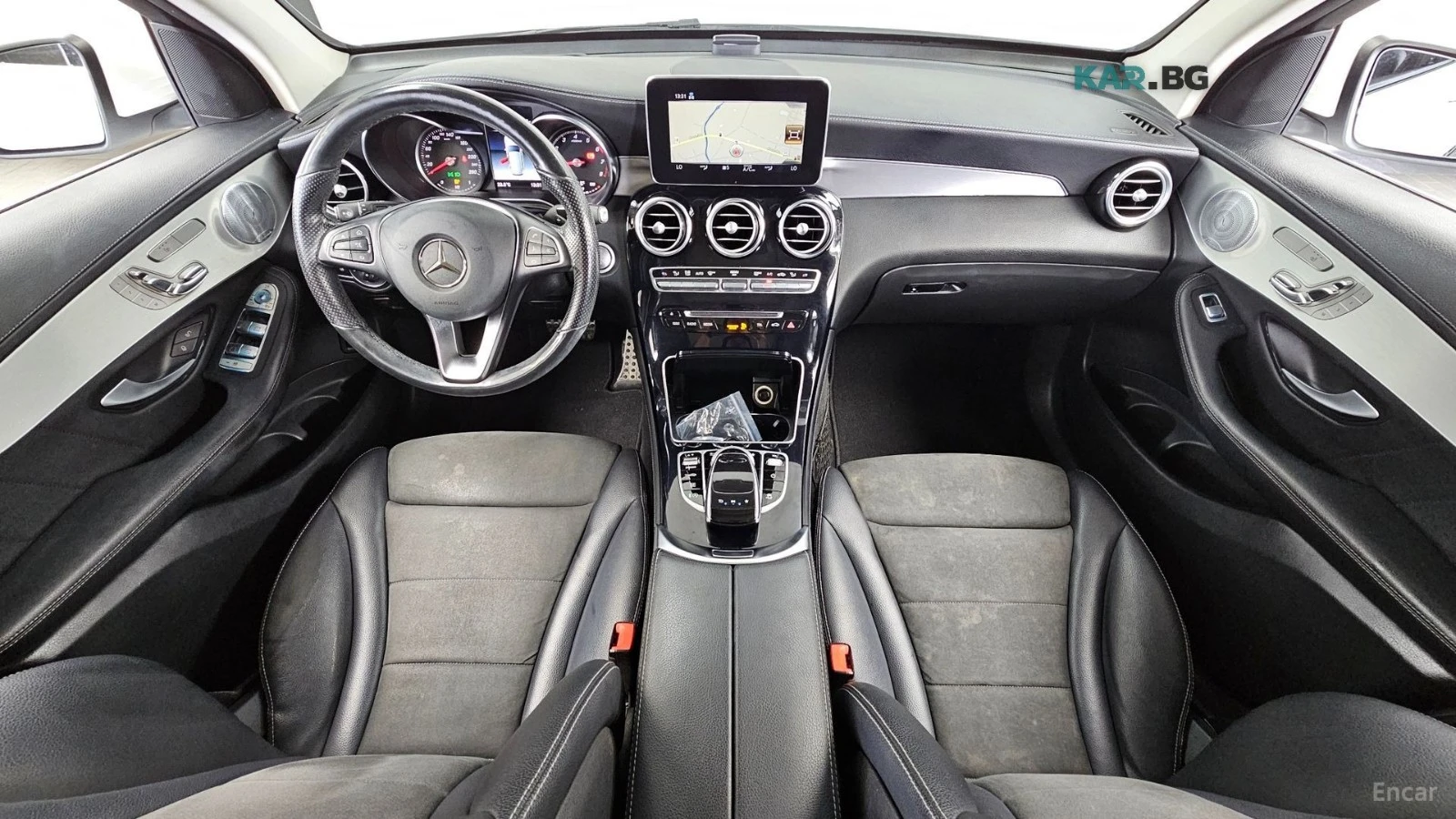 Mercedes-Benz GLC 300 4MATIC* AMG-LINE* BURMESTER* 360* ПАНО* ХЕДЪП* , снимка 5 - Автомобили и джипове - 55725054