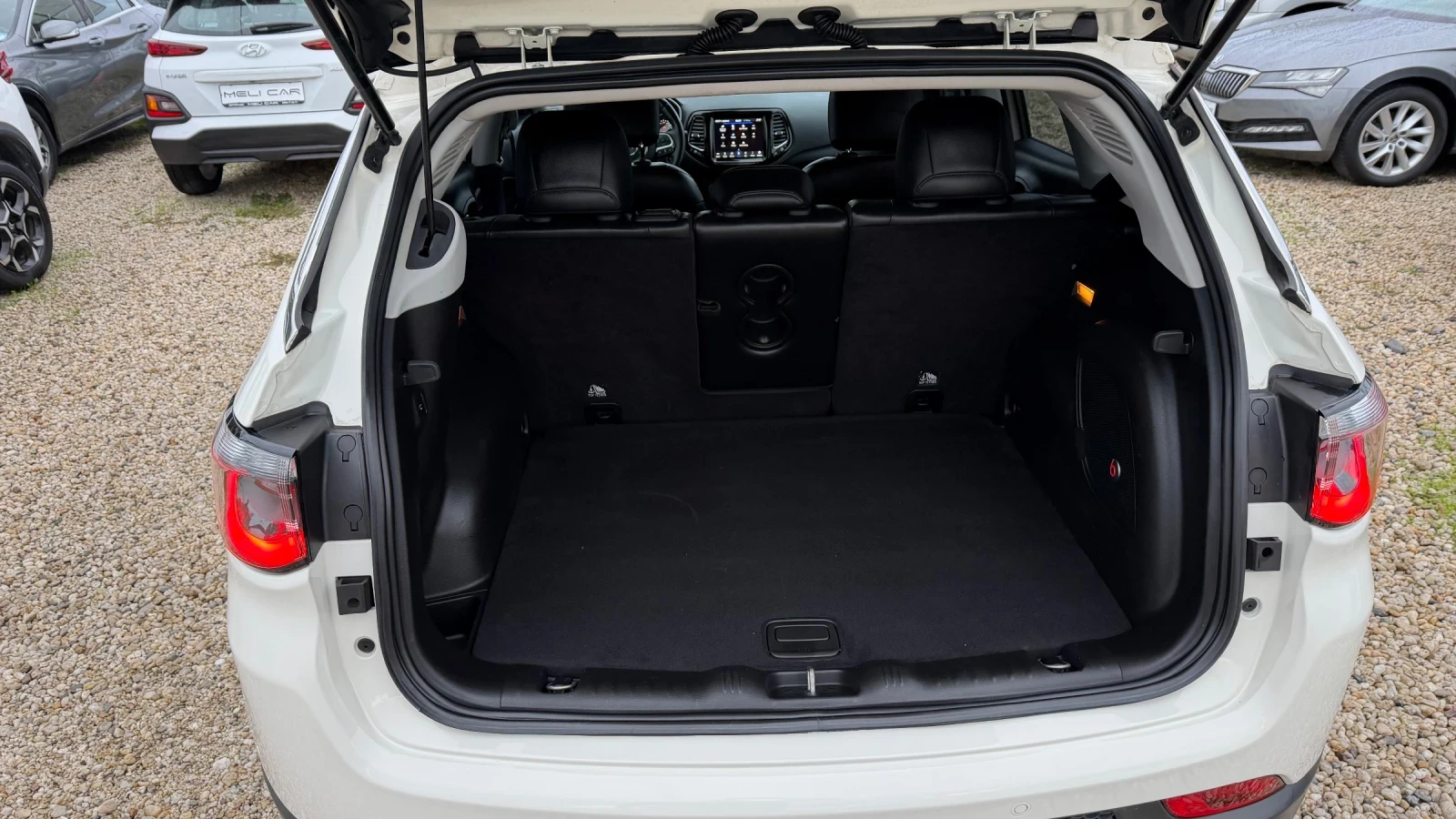 Jeep Compass 2, 0 MULTI JET 4x4 ТЕГЛИЧ ЛИЗИНГ ВИДЕО, снимка 8 - Автомобили и джипове - 56728289