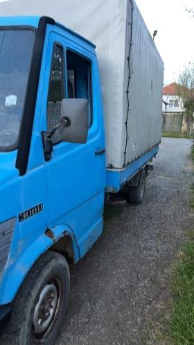    Mercedes-Benz 308 
