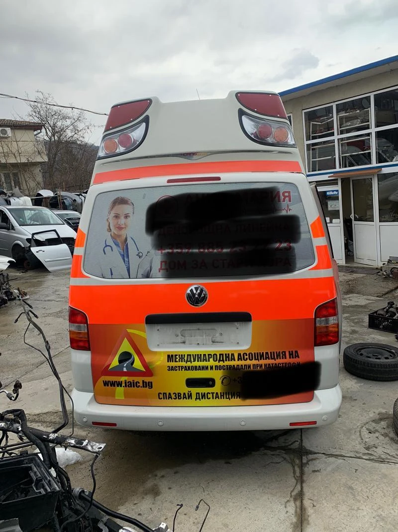 VW T5 2.5 TDI КАТО НОВ FACE LIFT, снимка 3 - Бусове и автобуси - 35991076