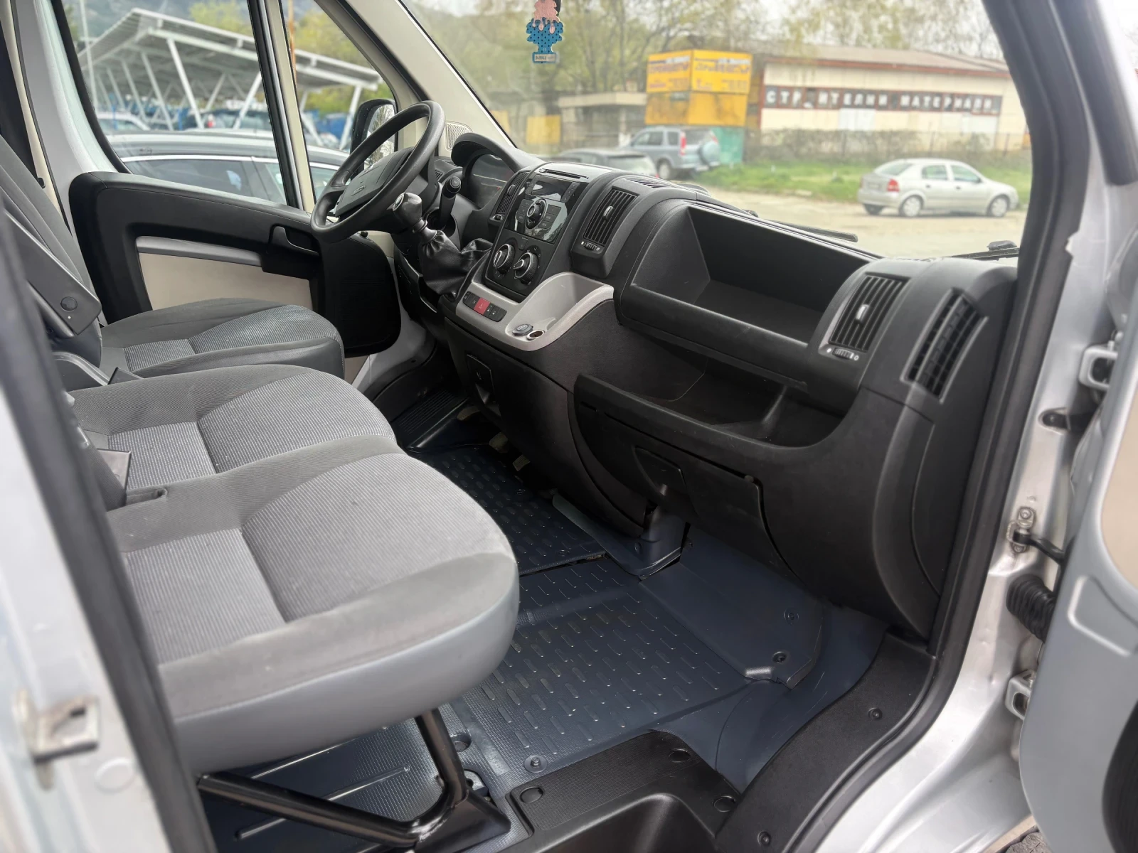 Peugeot Boxer КЛИМАТИК!!!, снимка 8 - Бусове и автобуси - 54191266