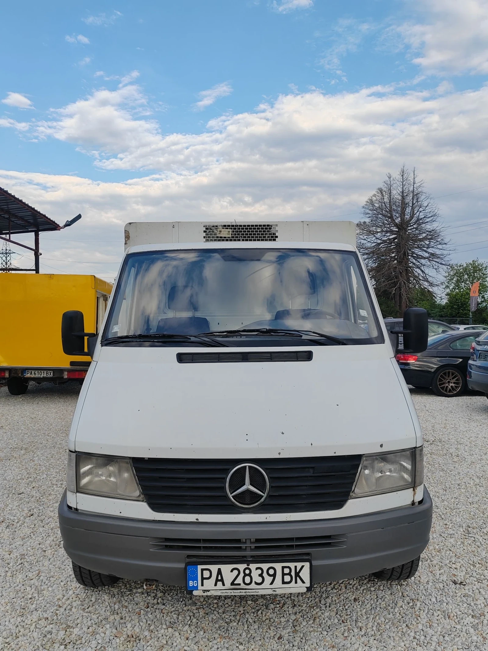 Mercedes-Benz 308 Хладилен на - 30, снимка 5 - Бусове и автобуси - 54933283