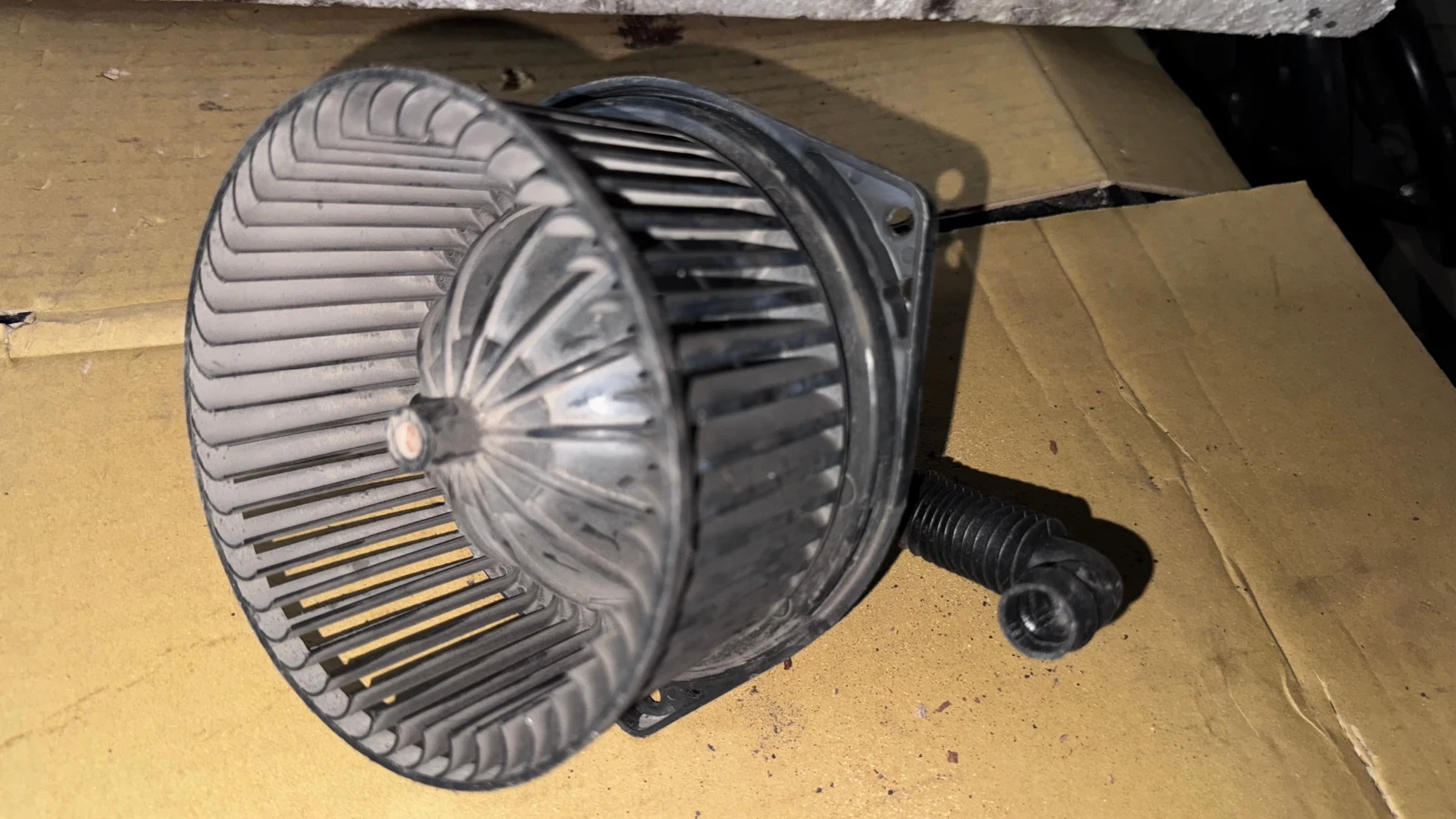 ���������� �� ����� �a Nissan Terrano - 48683-30350 / 0130111154 | Mobile.bg � ����������� 1