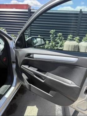Opel Astra, снимка 3