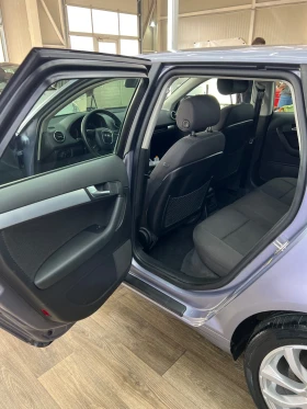Audi A3 1.6i Автоматик, снимка 12