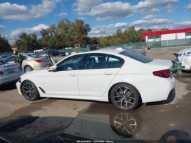 BMW 530 * xDrive* HUD* Камера* Ambient* Памет*  - 33800 лв. / 17281.67 € - 63266468 4