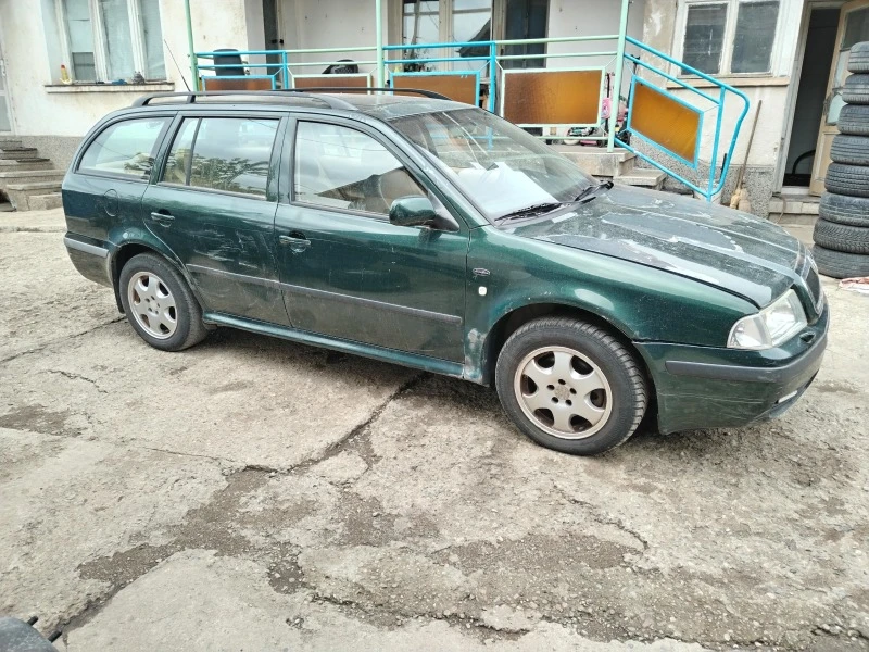 Skoda Octavia 1.8т 4х4 кожа Ксенон , снимка 15 - Автомобили и джипове - 46668147