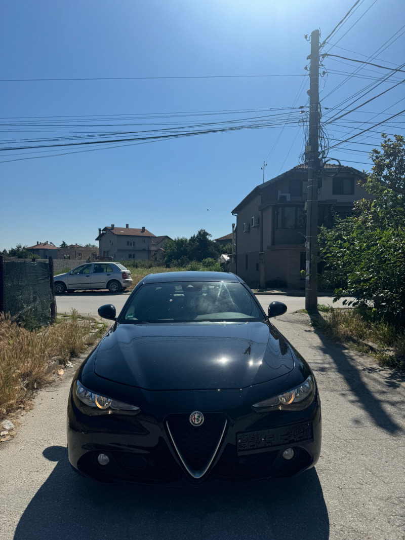 Alfa Romeo Giulia 2.2 JTD, снимка 1 - Автомобили и джипове - 46129536