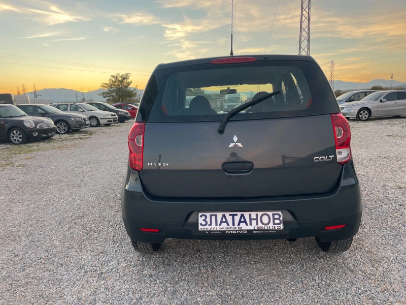 Mitsubishi Colt 1.3i, снимка 5 - Автомобили и джипове - 47812764