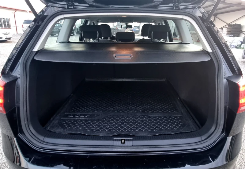 VW Golf 1.6tdi 4motion, снимка 15 - Автомобили и джипове - 50856048