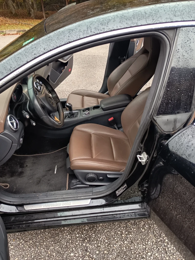 Mercedes-Benz CLA 200, снимка 9 - Автомобили и джипове - 52458466