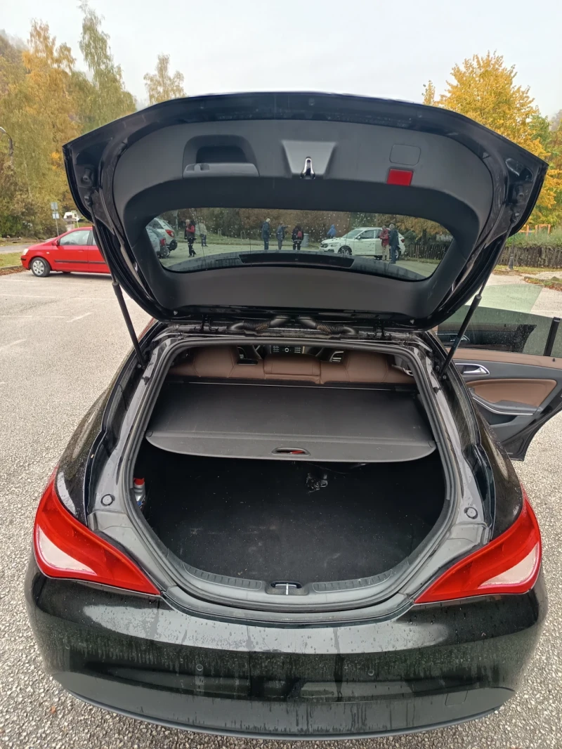 Mercedes-Benz CLA 200, снимка 8 - Автомобили и джипове - 52458466