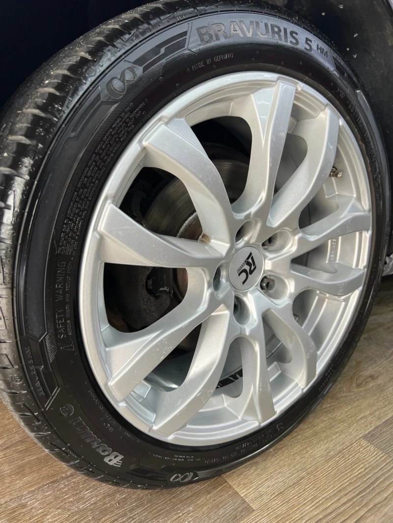 Audi A3 1.6i Автоматик, снимка 9 - Автомобили и джипове - 52566512